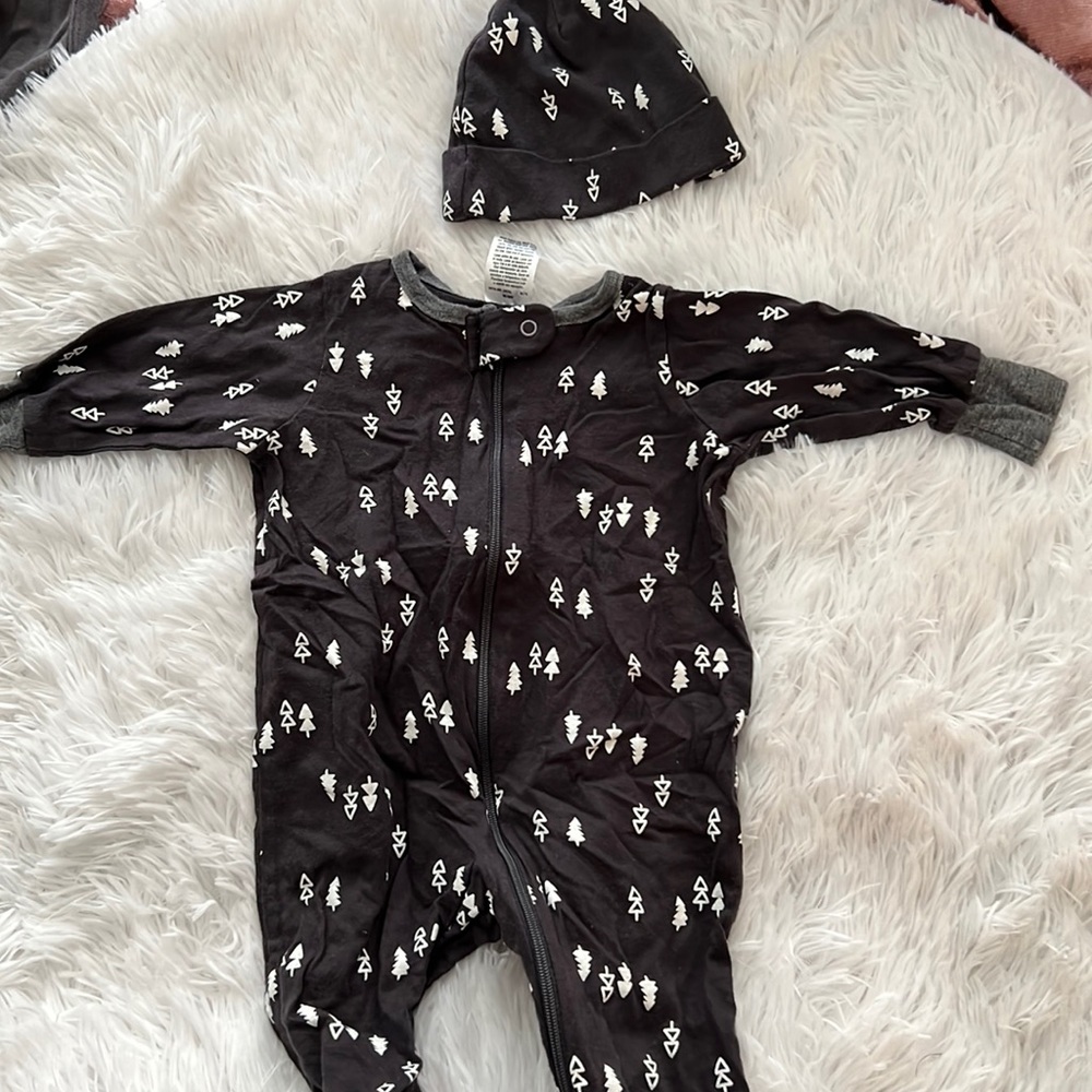 Hat and pajamas